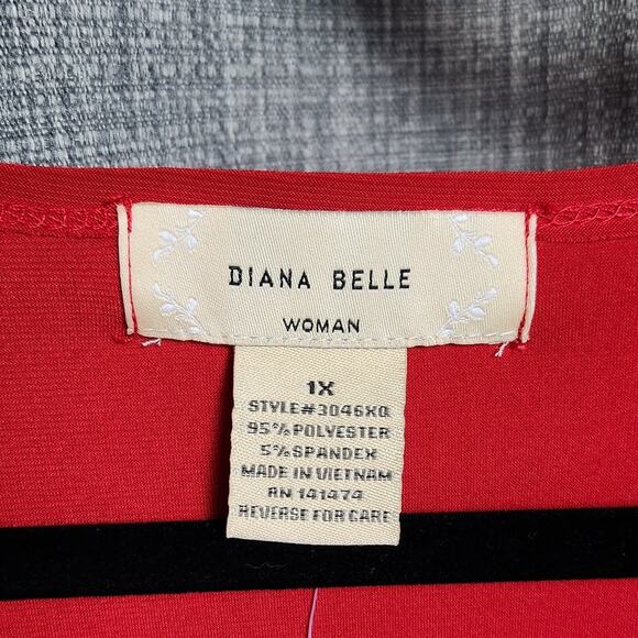 Diana Belle Woman Red Cut-Out Neck Studded Top – Size 1X NWT - Picture 5 of 7